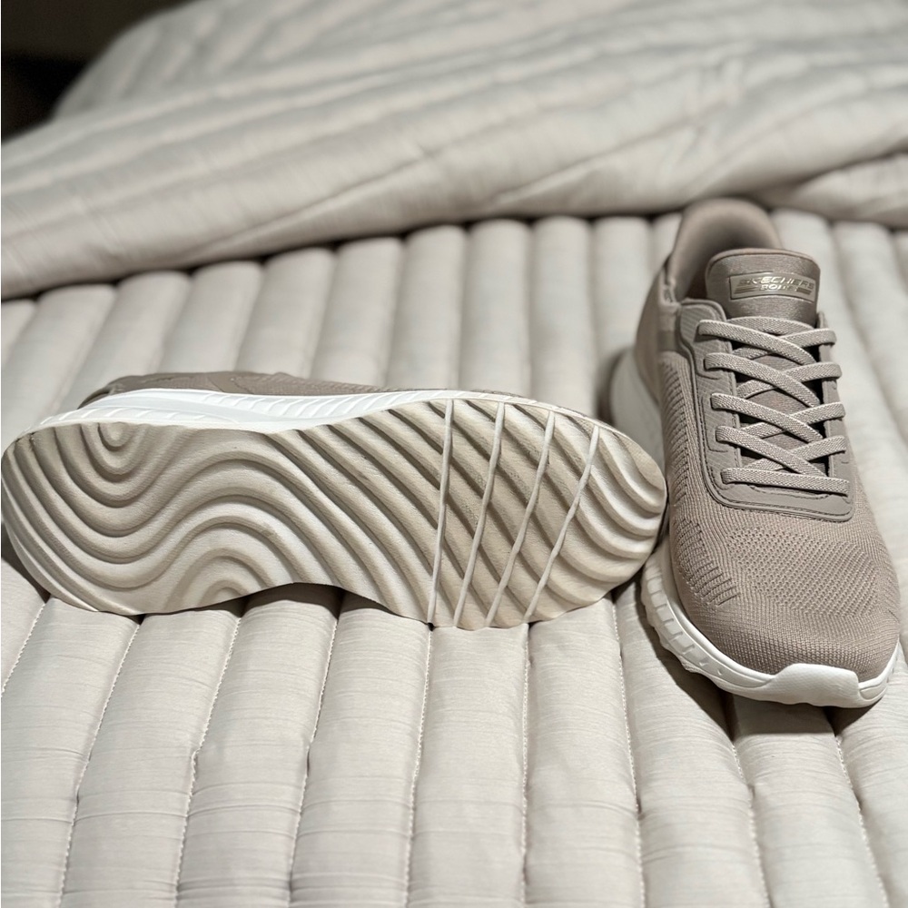 Skechers BOBS Taupe Knit Sneakers - Picture 4 of 9